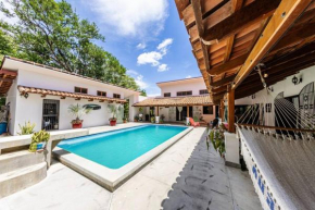 Casa Lia Rose-Luxury Surf Villa in Hacienda Iguana